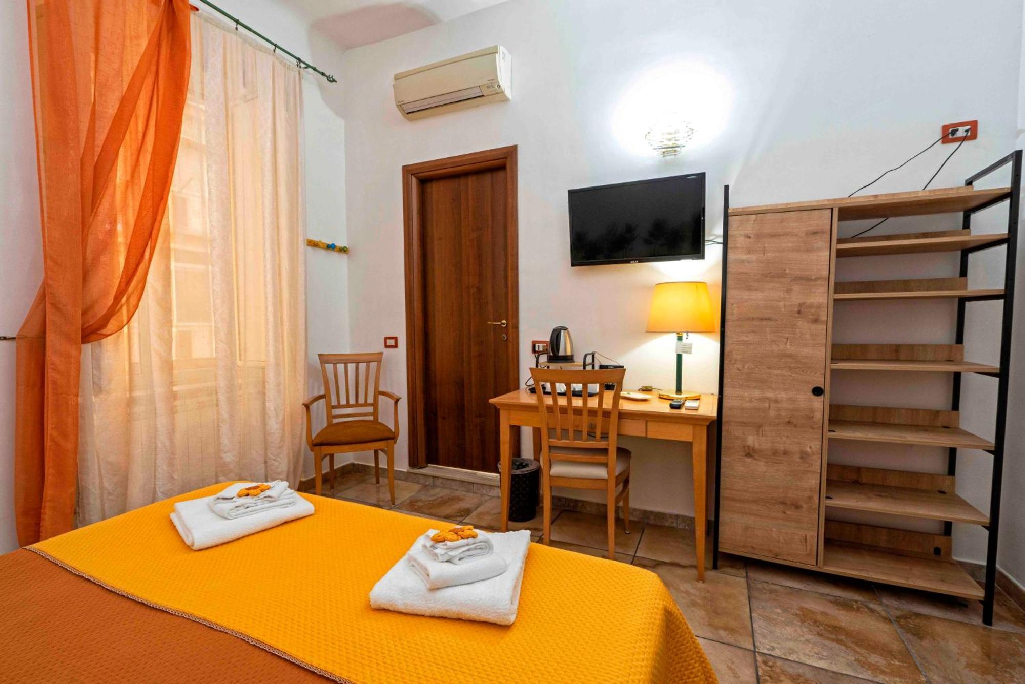 Rodoflor Rooms Castellammare di Stabia Exteriér fotografie